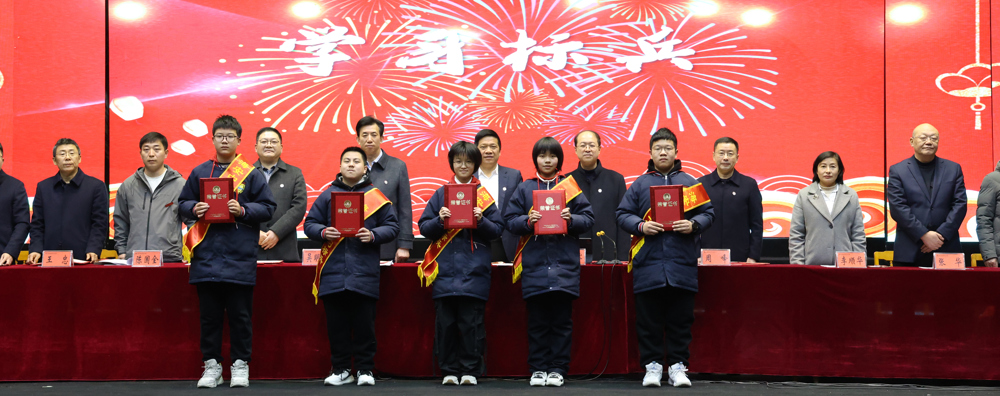 eace26dff68144eb841bbef01c73ff62.jpg eace26dff68144eb841bbef01c73ff62.jpg