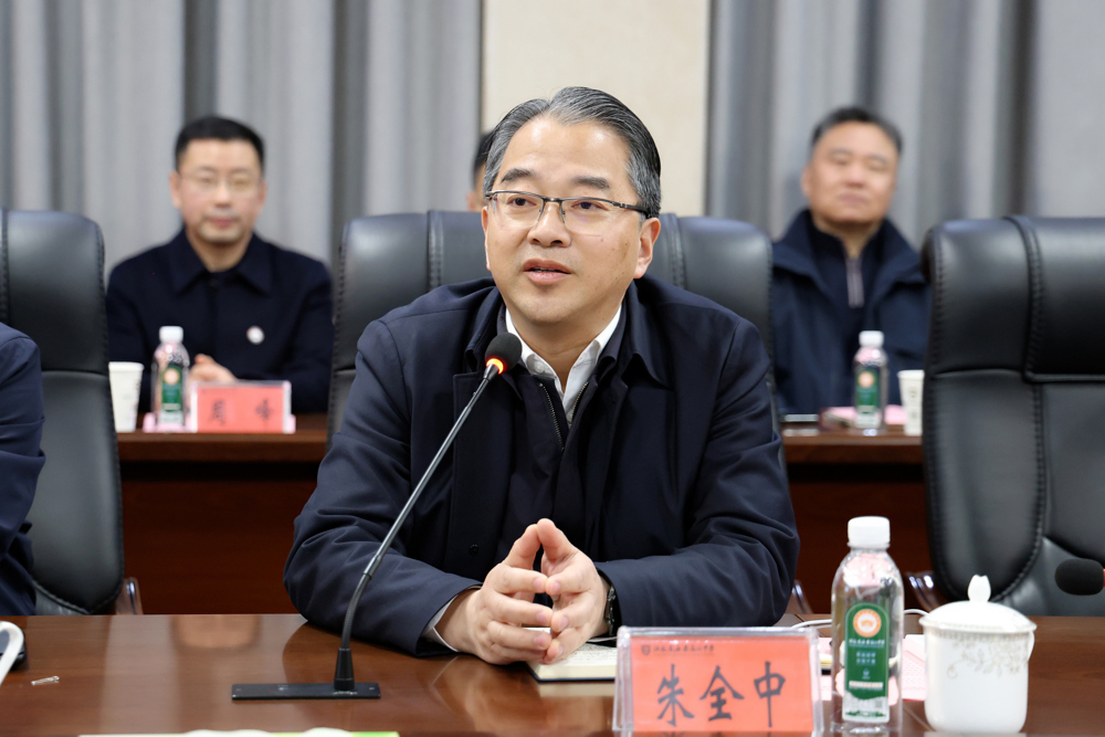 b6923b6381f44a75b4fa1acb046bc483.jpg b6923b6381f44a75b4fa1acb046bc483.jpg