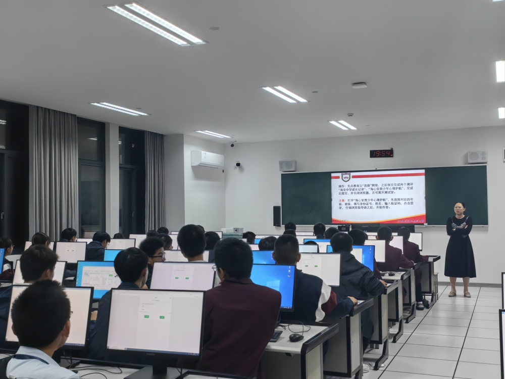 01ec37ff77be4bb7986c7cf7d2091742.jpg 01ec37ff77be4bb7986c7cf7d2091742.jpg