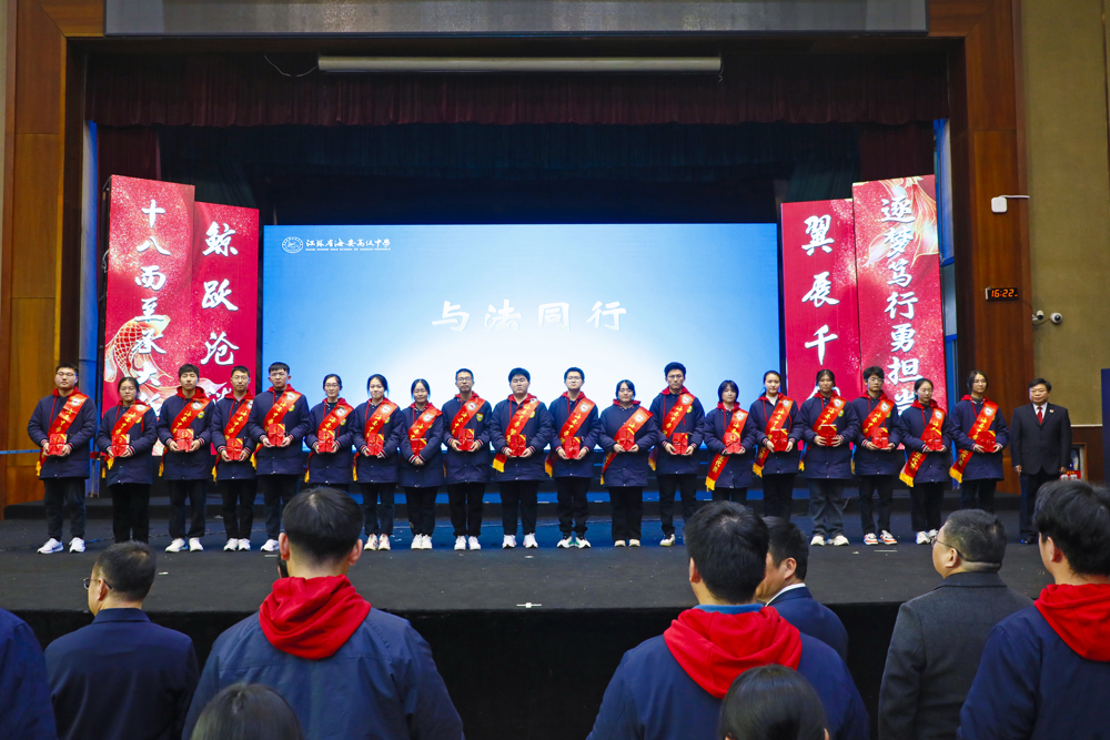 269c828b62c14a0d81ef37d0d8525516.jpg 269c828b62c14a0d81ef37d0d8525516.jpg