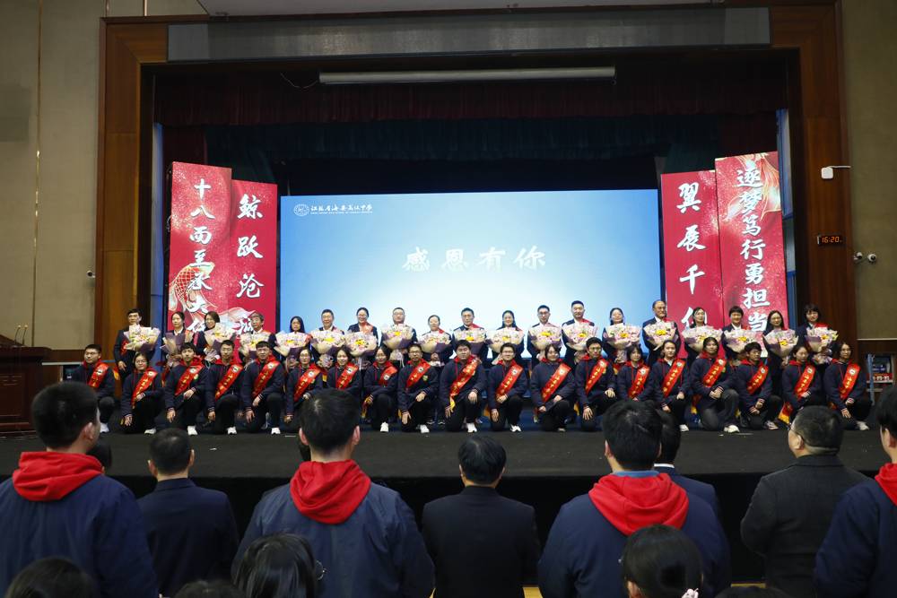 ca25b425cdec455499efbad657735b81.jpg ca25b425cdec455499efbad657735b81.jpg