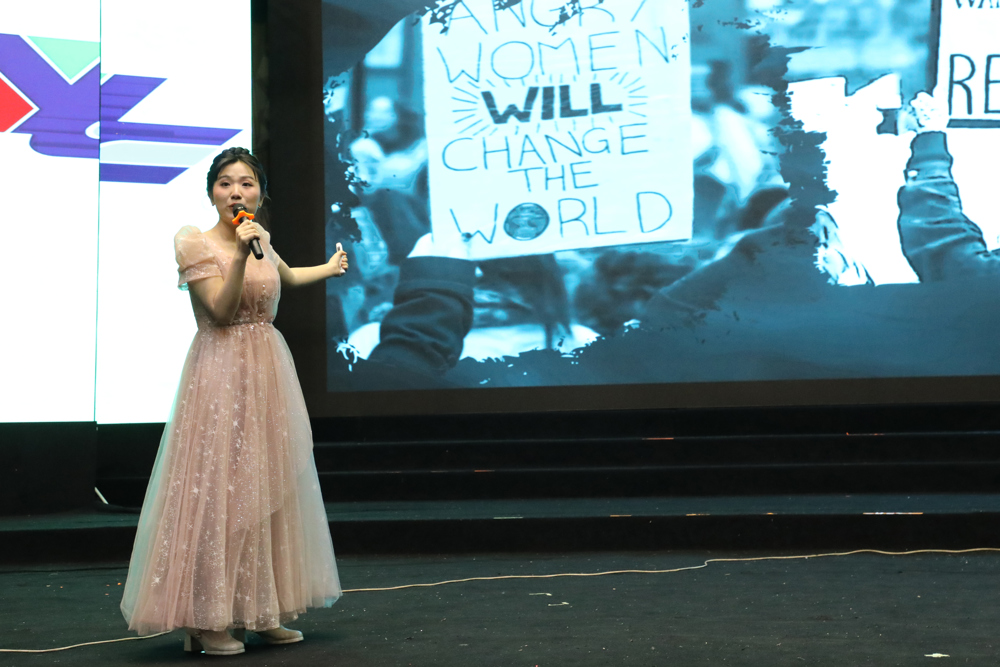 bc91181bc52a4f1ab9ded2afb4236008.jpg bc91181bc52a4f1ab9ded2afb4236008.jpg