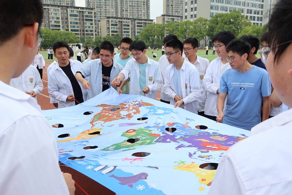 4d7b39dff44d4b7cbab6c2d0501bd229.jpg 4d7b39dff44d4b7cbab6c2d0501bd229.jpg