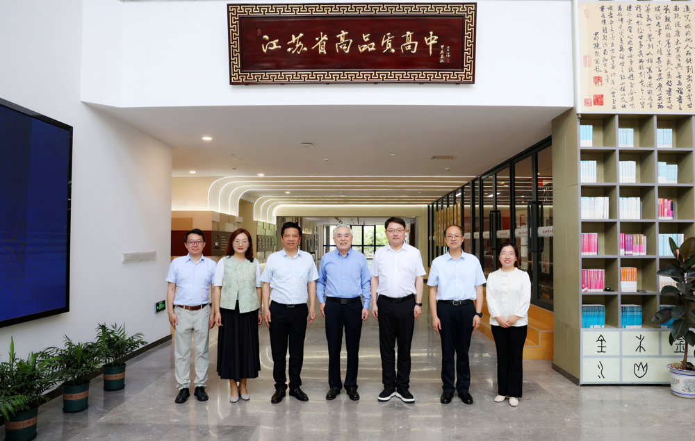 8aaadfe02aa5409d9115e2c5072e8d0b.jpg 8aaadfe02aa5409d9115e2c5072e8d0b.jpg