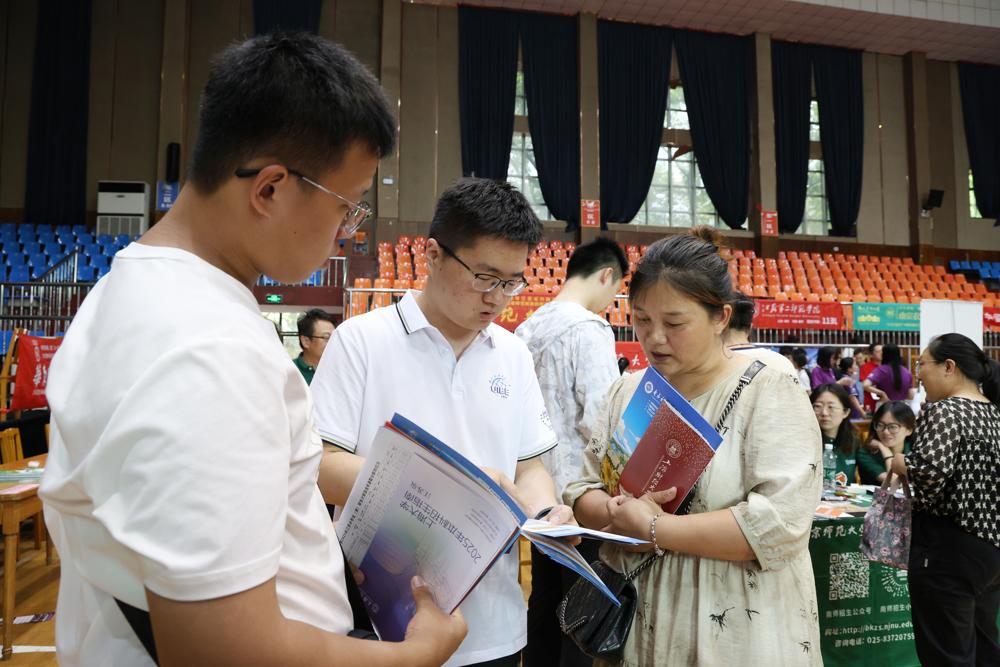 aee8305af540456c9b36dd94004c5f97.jpg aee8305af540456c9b36dd94004c5f97.jpg