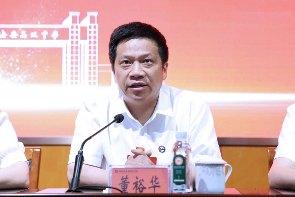 092853784cec46af8417f589005324ca.jpg 092853784cec46af8417f589005324ca.jpg