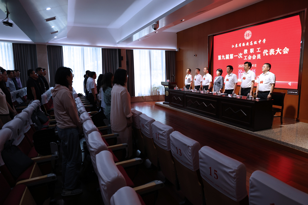 9cda7f1f0fd942e0bef5ee6f4ad36721.jpg 9cda7f1f0fd942e0bef5ee6f4ad36721.jpg