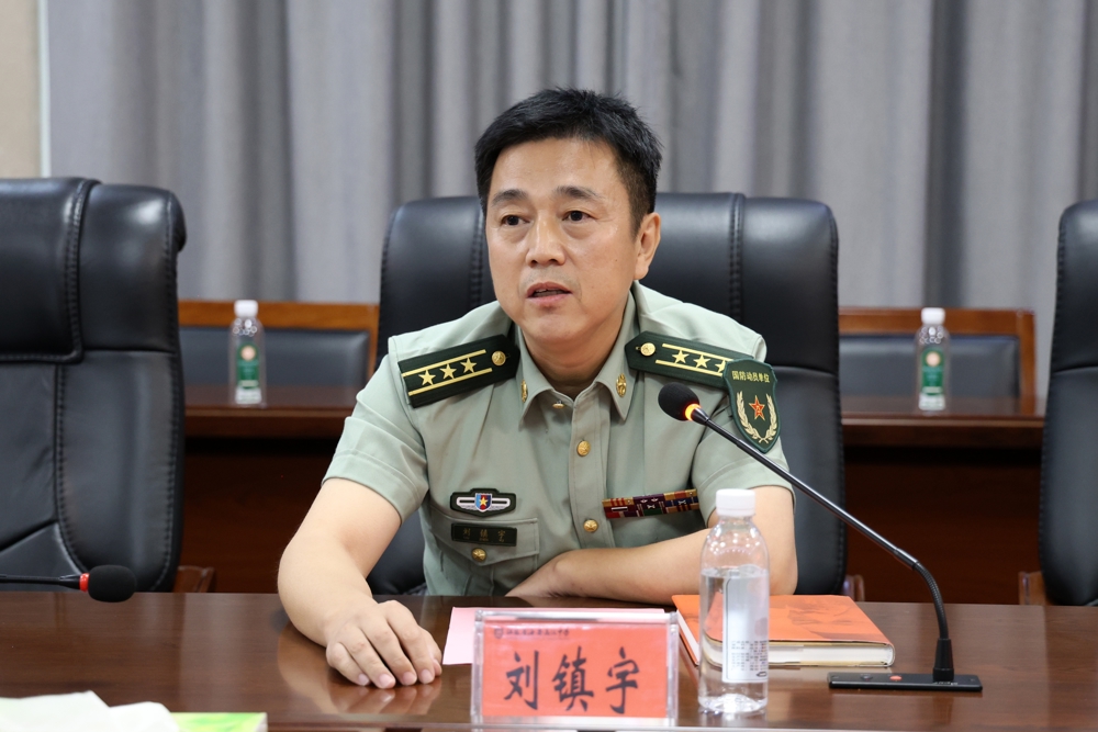 21f3248e23384a039a3db3435ae2d69d.jpg 21f3248e23384a039a3db3435ae2d69d.jpg