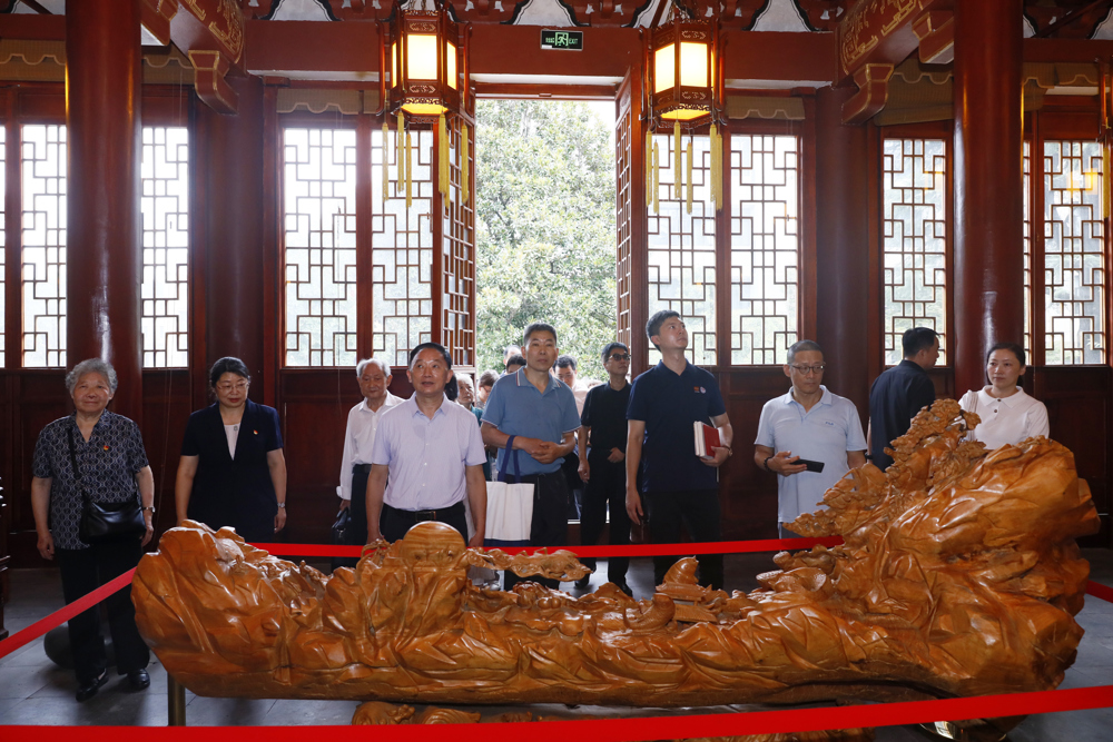 70c87bbfaa1045a288f4b69d7364ac9a.jpg 70c87bbfaa1045a288f4b69d7364ac9a.jpg