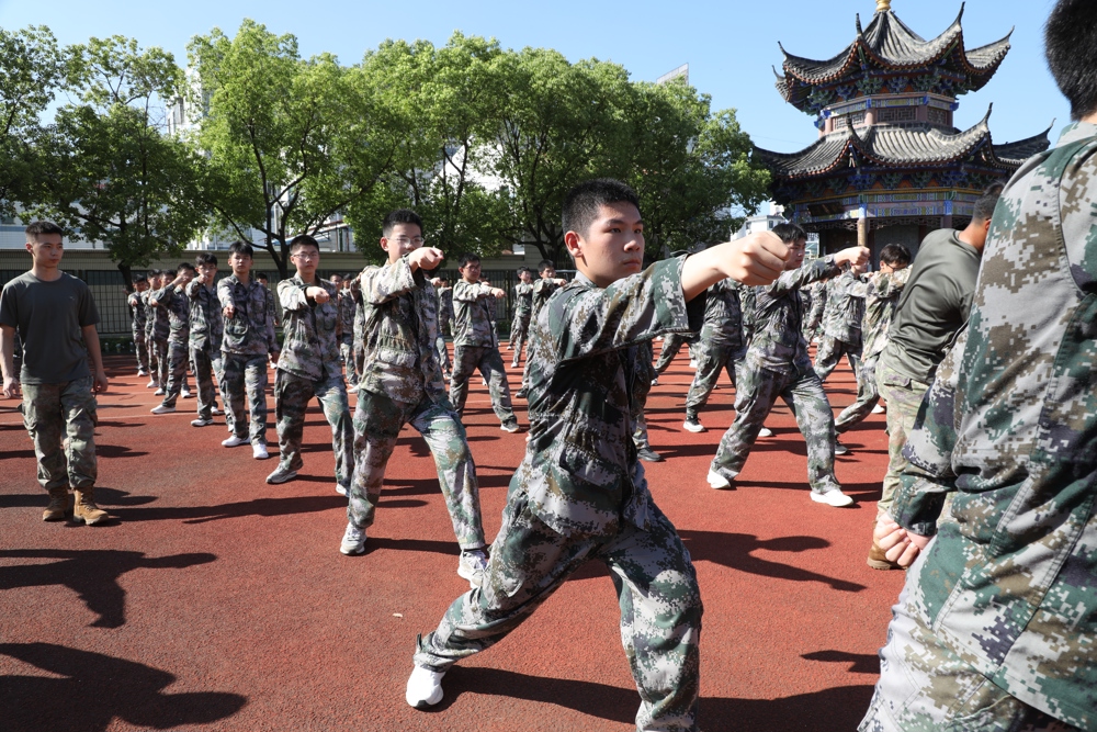 6f6b6daacefc49f5acb3cbc6d84d4b5f.jpg 6f6b6daacefc49f5acb3cbc6d84d4b5f.jpg