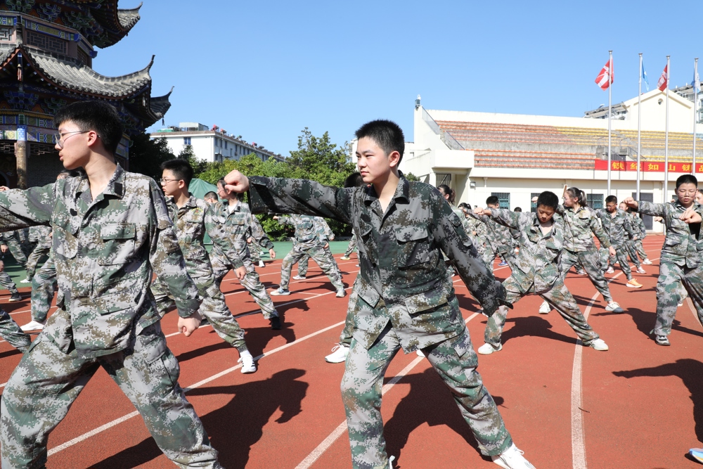 e0cc72d4fcd14762bb94d7038a510604.jpg e0cc72d4fcd14762bb94d7038a510604.jpg