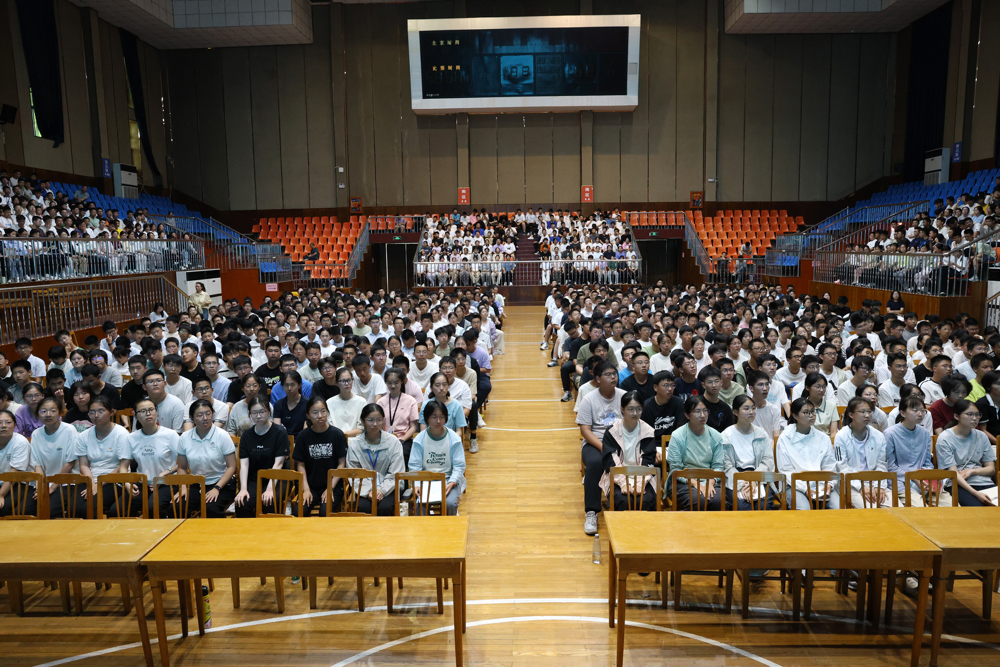 412e5b475c5243b082ef06d136391a32.jpg 412e5b475c5243b082ef06d136391a32.jpg