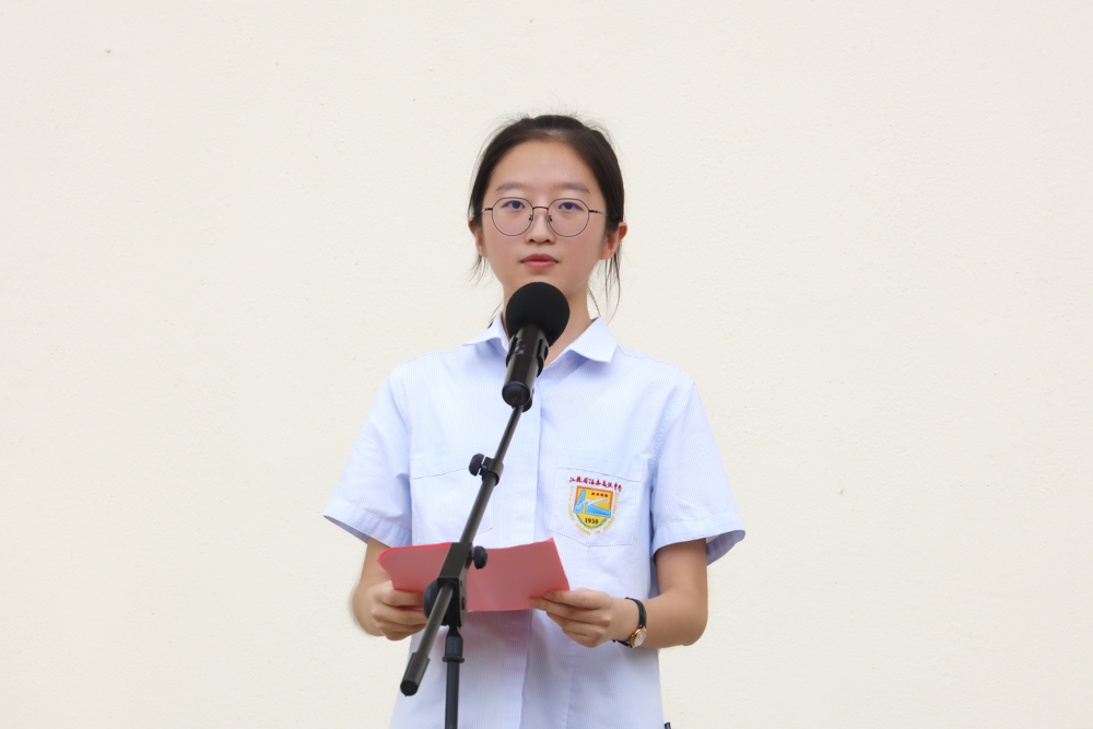 8659e988080b414fad9755de9f5879cf.jpg 8659e988080b414fad9755de9f5879cf.jpg