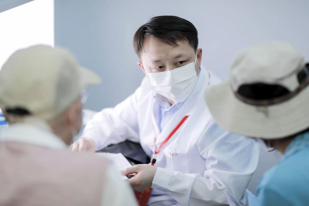 1ef96abc446d4b06a8f027a7855f5c3d.jpg 1ef96abc446d4b06a8f027a7855f5c3d.jpg