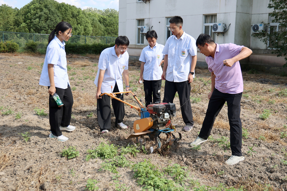 05f074e0e8594039ad5b8381cfcc5fb3.jpg 05f074e0e8594039ad5b8381cfcc5fb3.jpg