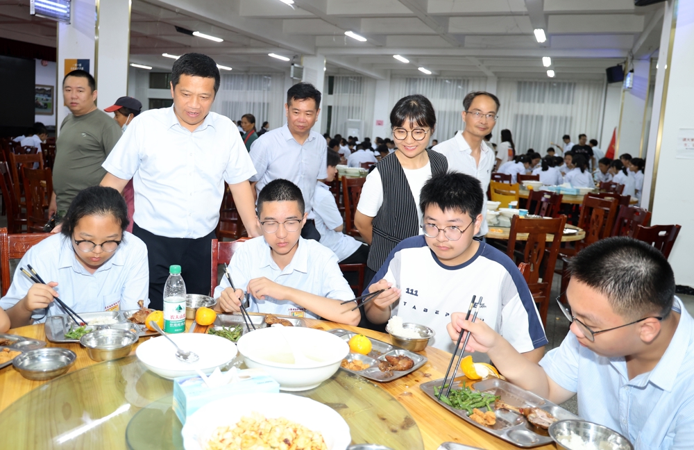 12d1f74337ac4e76aa5cace1972e8193.jpg 12d1f74337ac4e76aa5cace1972e8193.jpg