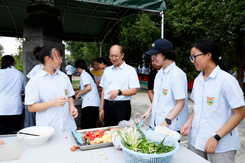 4dd2314605b64bfabb4c26fad900dc4a.jpg 4dd2314605b64bfabb4c26fad900dc4a.jpg