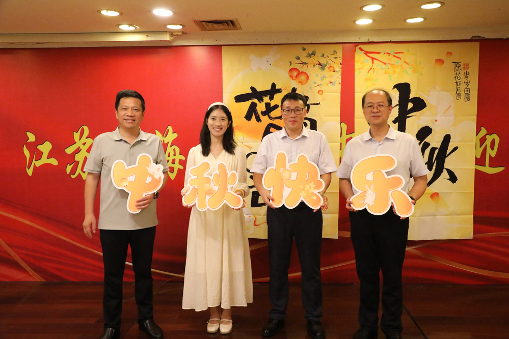 f770e50f64de4500a355469492ed2d52.jpg f770e50f64de4500a355469492ed2d52.jpg