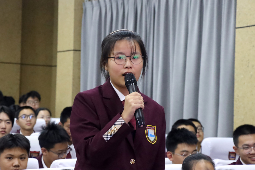 b0cae6a984bd4960b924d2d741676a47.jpg b0cae6a984bd4960b924d2d741676a47.jpg