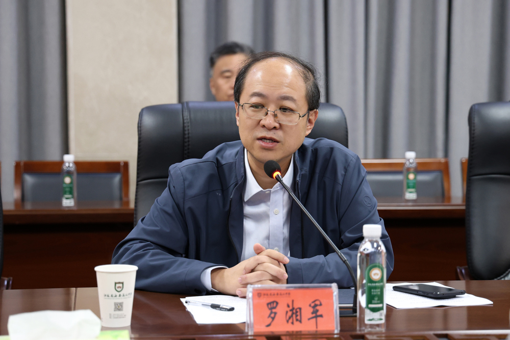 9c54cbea55ad4753be2494026cba15f9.jpg 9c54cbea55ad4753be2494026cba15f9.jpg