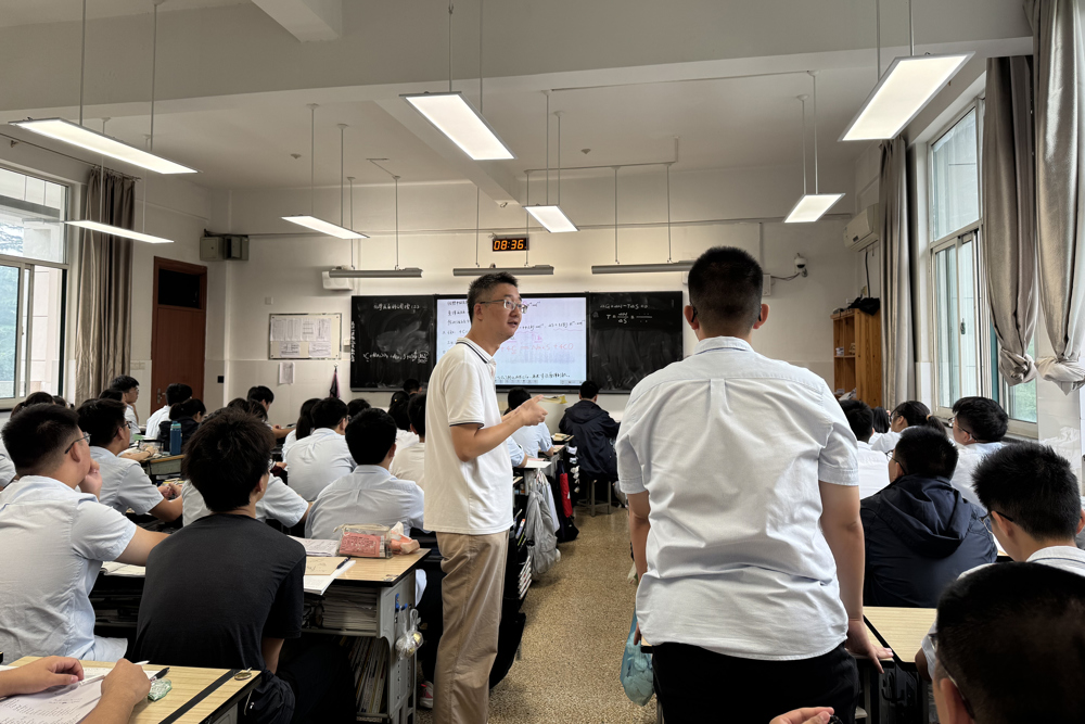 755050443e7b42339882018ad0c3f998.jpg 755050443e7b42339882018ad0c3f998.jpg