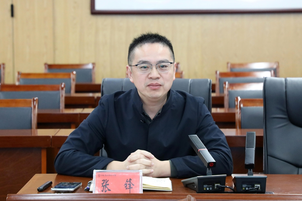 24bf6430704142888a68ddb129ca0ed7.jpg 24bf6430704142888a68ddb129ca0ed7.jpg