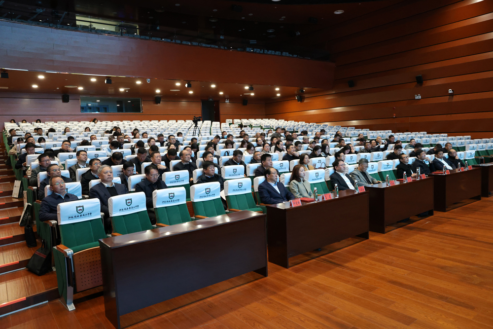 c1efb95f82db4d7f8eef37ccf1f08e2e.jpg c1efb95f82db4d7f8eef37ccf1f08e2e.jpg