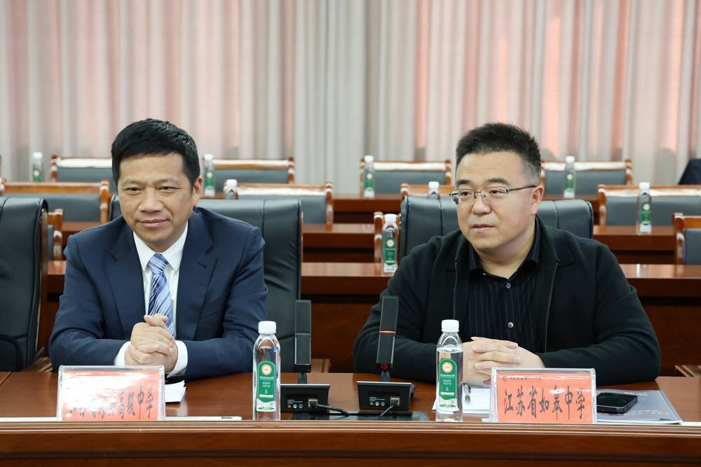 c9087821d2ec46bfa40e5ffa1f652d9d.jpg c9087821d2ec46bfa40e5ffa1f652d9d.jpg