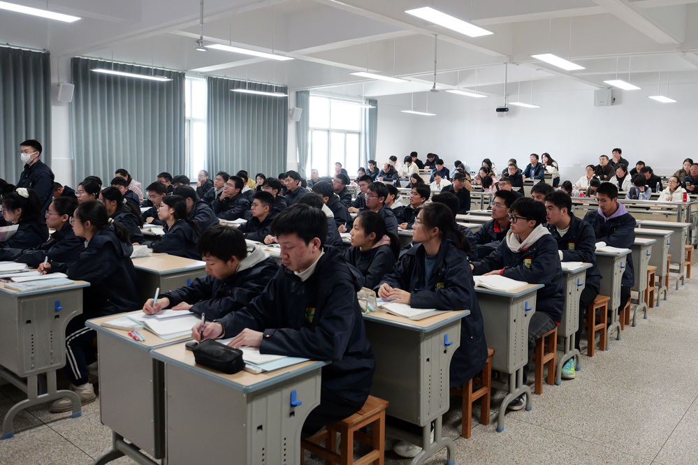 0658e1a0efd74e639c0af307622dab65.jpg 0658e1a0efd74e639c0af307622dab65.jpg