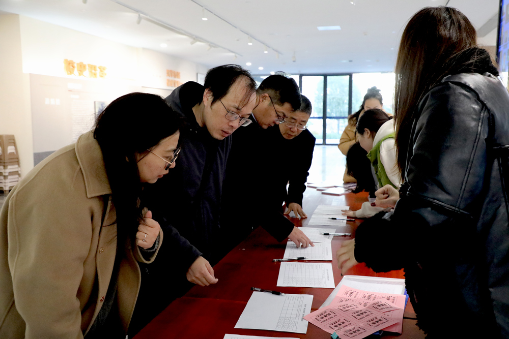 a5a37871b8284249890b62df14d91382.jpg a5a37871b8284249890b62df14d91382.jpg