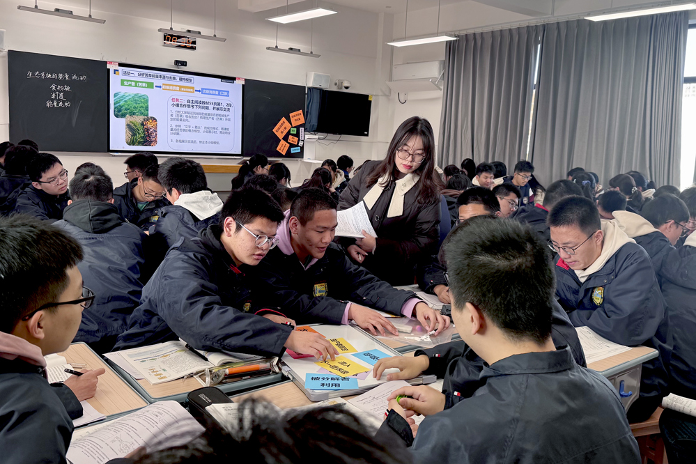 c215cbecb16e4b279bcba85bc2078742.jpg c215cbecb16e4b279bcba85bc2078742.jpg