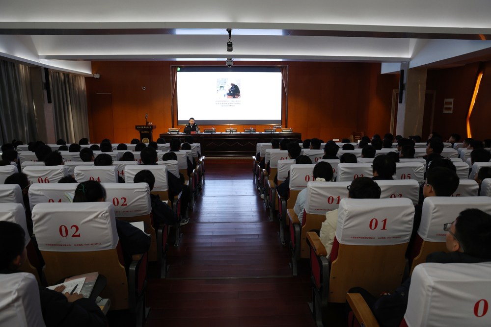 20e3a25440f749b5bbbaaf9edaa2f695.jpg 20e3a25440f749b5bbbaaf9edaa2f695.jpg