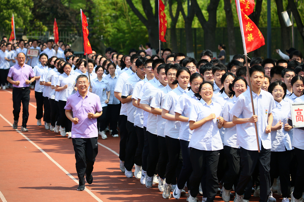 3af80415f20e40fbb8749db93c5941d8.jpg 3af80415f20e40fbb8749db93c5941d8.jpg