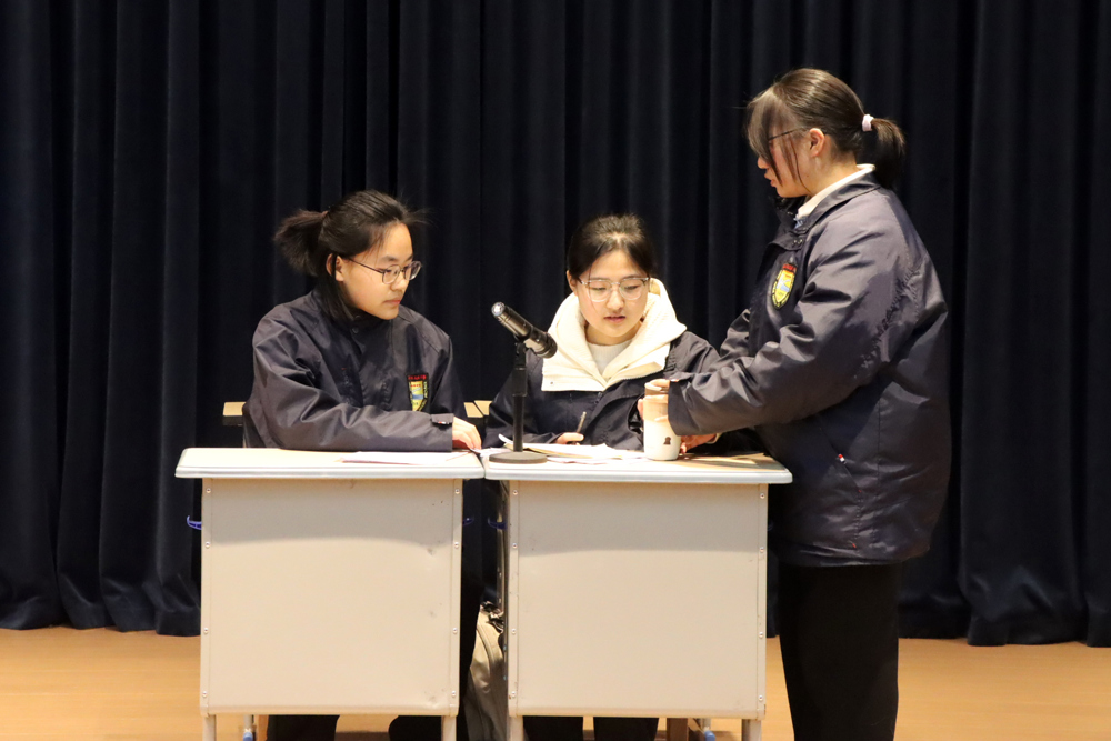 be0f0d87b24f4ff49b6330d608949588.jpg be0f0d87b24f4ff49b6330d608949588.jpg